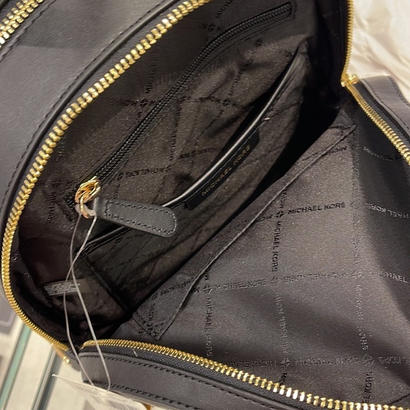 MICHAEL KORS Jaycee Medium zip pocket Pebbled Leather Backpack BLACK color - Picture 16 of 16